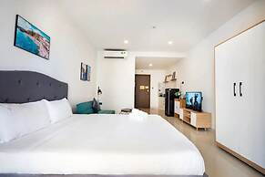 Prestige Saigon Royal - Modern Apartment