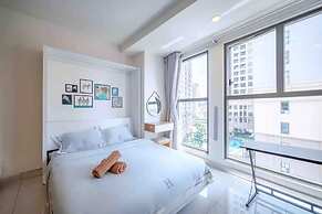 Prestige Saigon Royal - Modern Apartment