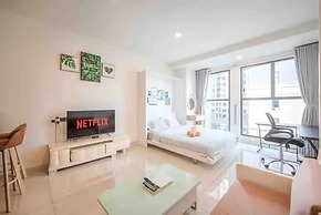 Prestige Saigon Royal - Modern Apartment