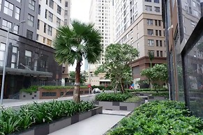Prestige Saigon Royal - Modern Apartment
