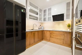 Prestige Saigon Royal - Modern Apartment