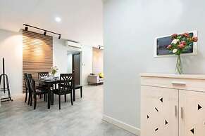 Prestige Saigon Royal - Modern Apartment