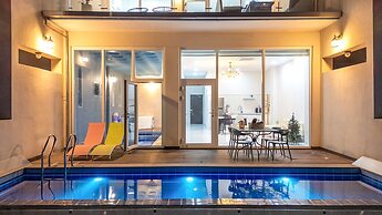 Yeongdeok The Best Pool Villa