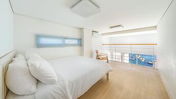 Yeongdeok The Best Pool Villa