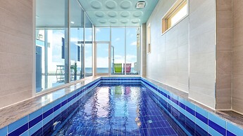 Yeongdeok The Best Pool Villa