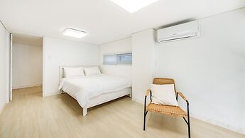 Yeongdeok The Best Pool Villa