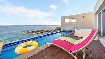 Yeongdeok The Best Pool Villa