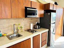 Studio 55 Private HotTube