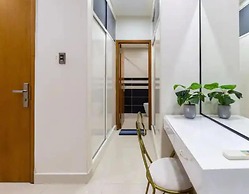 Elite Saigon - The Parkview near Airport