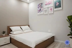 Elite Saigon - The Parkview near Airport