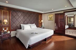 Verdure Lotus Classic Cruise on Lan Ha Bay