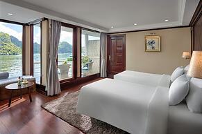 Verdure Lotus Classic Cruise on Lan Ha Bay