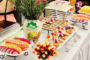 Verdure Lotus Classic Cruise on Lan Ha Bay