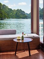Verdure Lotus Classic Cruise on Lan Ha Bay