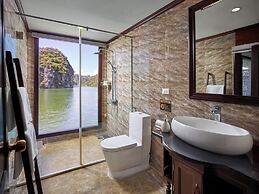 Verdure Lotus Classic Cruise on Lan Ha Bay