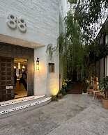 Cataleya Estate Boutique Hotel