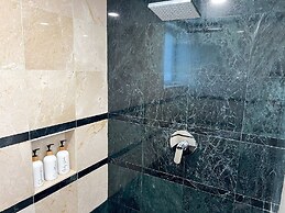 Beach Front Luxury condo