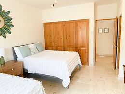 Beach Front Luxury condo