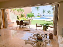 Beach Front Luxury condo