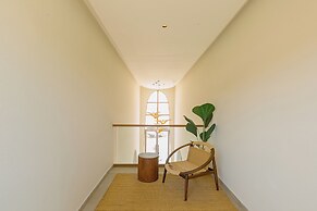 Tasana Bar and Luxury resort