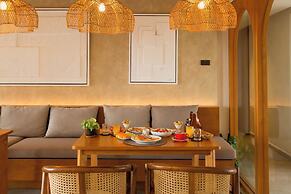 Tasana Bar and Luxury resort