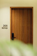 Tasana Bar and Luxury resort