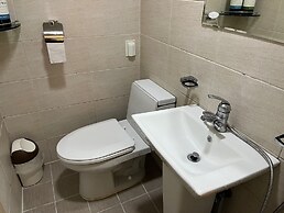 Maison hotel Dongdaemun history station