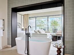 Grand Josun Hill Suite