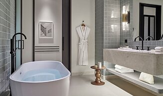 Grand Josun Hill Suite