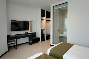 Hotel Whitt Hua Hin