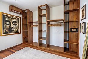 Luxurious Arakana Villa with Pool