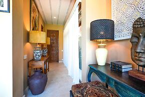 Luxurious Arakana Villa with Pool