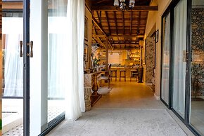 Luxurious Arakana Villa with Pool