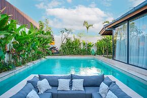 Luxurious Arakana Villa with Pool