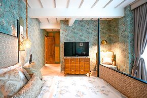 Luxurious Arakana Villa with Pool