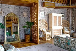 Luxurious Arakana Villa with Pool