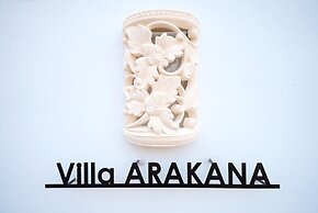 Luxurious Arakana Villa with Pool