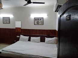 Shri Sai Guest House