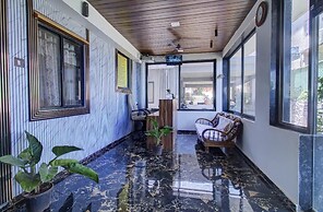 Straw Bella Inn Villa