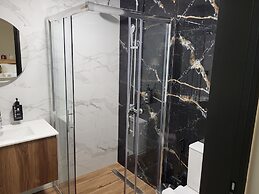 1929 Boutique Residences