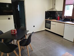 1929 Boutique Residences