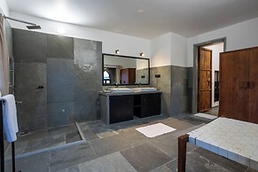 Madri Haveli Retreat