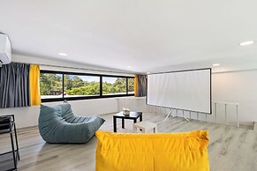 Zen Style Pool Access Townhouse