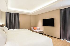 Baoli International Hotel-Baili Square