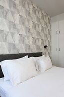 1 BR Apt TLV TAU by Sea N' Rent