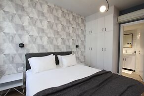 1 BR Apt TLV TAU by Sea N' Rent