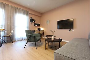 1 BR Apt TLV TAU by Sea N' Rent