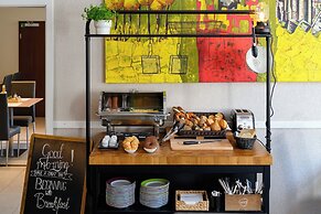SleepinRoomz Boutique Hotel