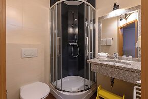 SleepinRoomz Boutique Hotel