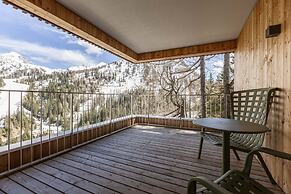 Superior Lodge With Finnish Sauna